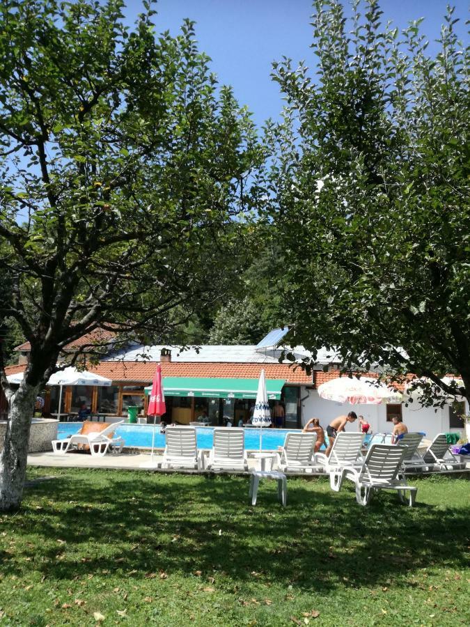 By The River Hotel Complex Balkanets  Luaran gambar