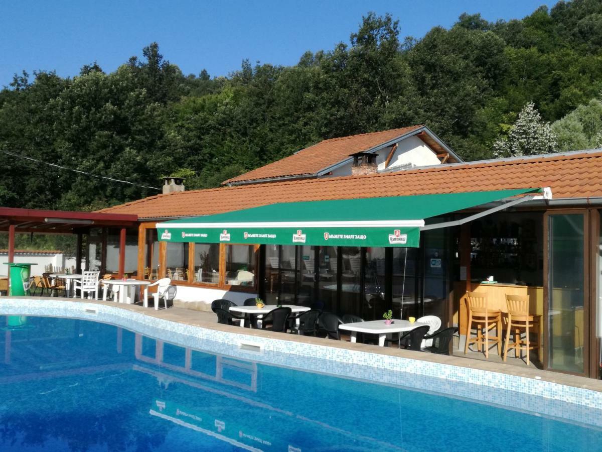 By The River Hotel Complex Balkanets  Luaran gambar