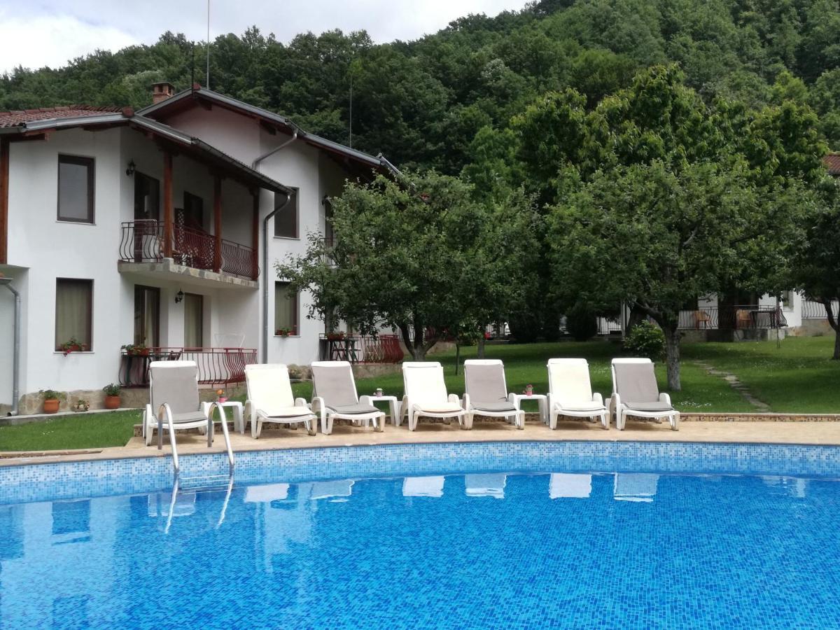 By The River Hotel Complex Balkanets  Luaran gambar